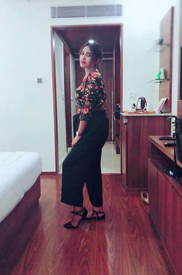 Aabha Indian Escort in Delhi (3)